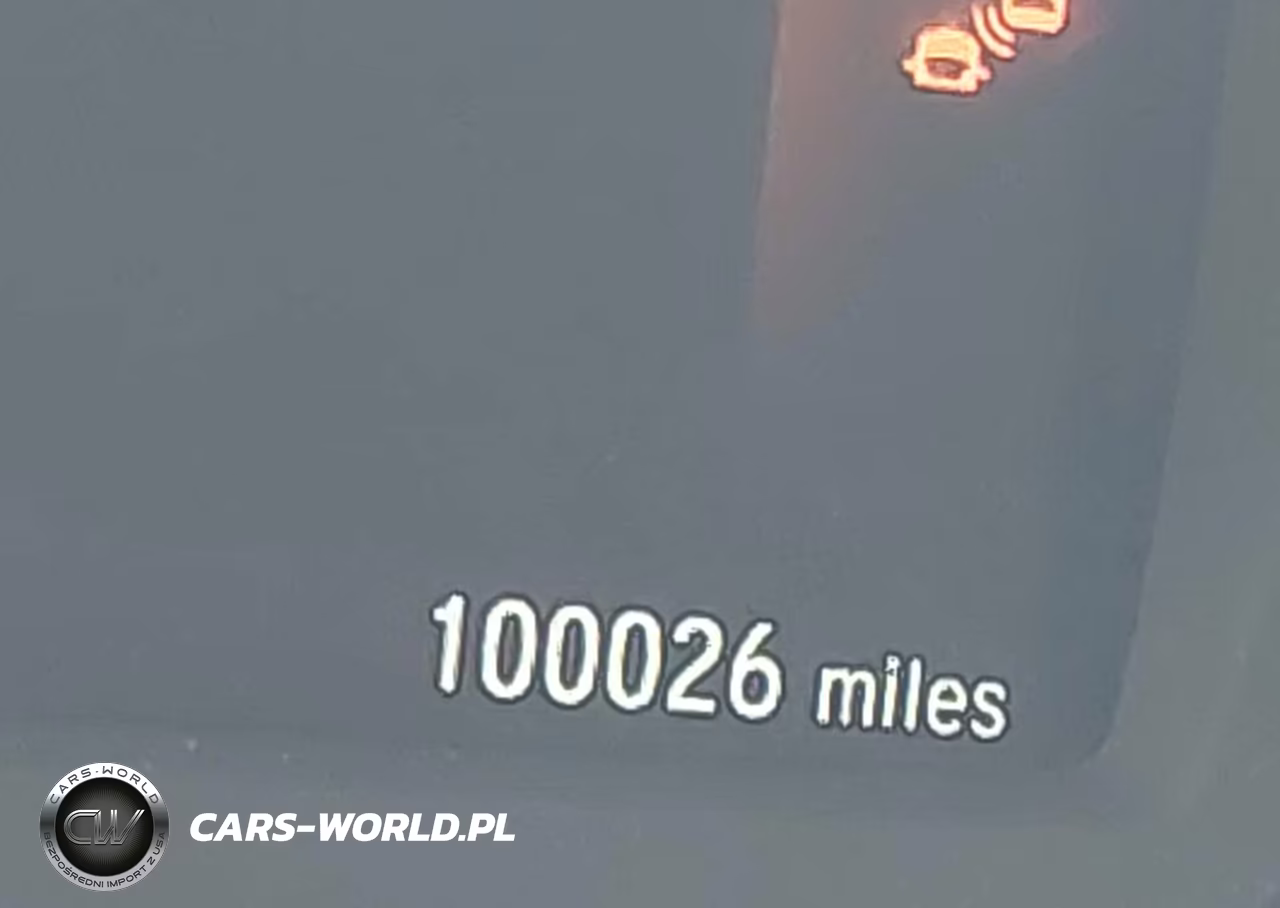2018 Honda Odyssey Touring VIN:5FNRL6H86JB032109 - 14