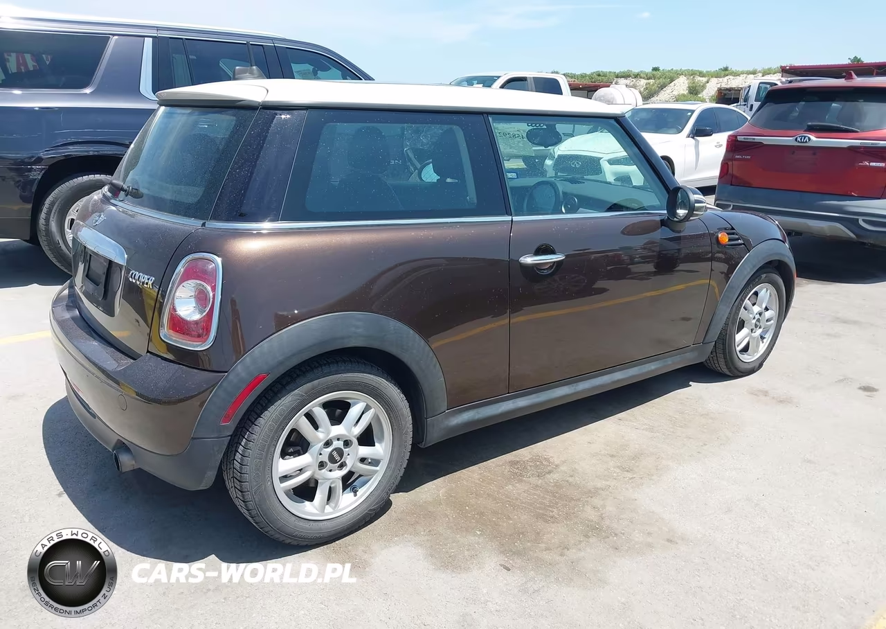 2013 Mini Hardtop Cooper VIN:WMWSU3C56DT545580 - 4