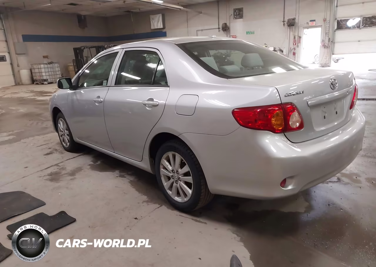 2010 Toyota Corolla Le VIN:2T1BU4EE1AC345389 - 3