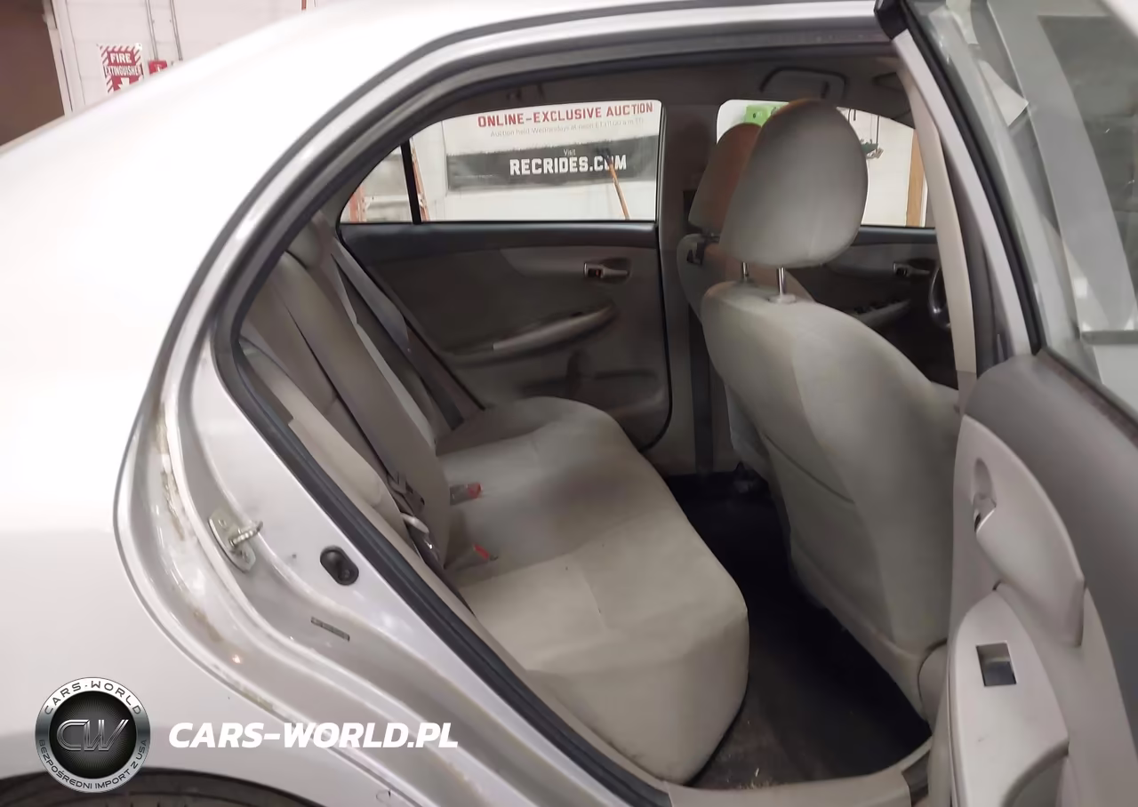 2010 Toyota Corolla Le VIN:2T1BU4EE1AC345389 - 8