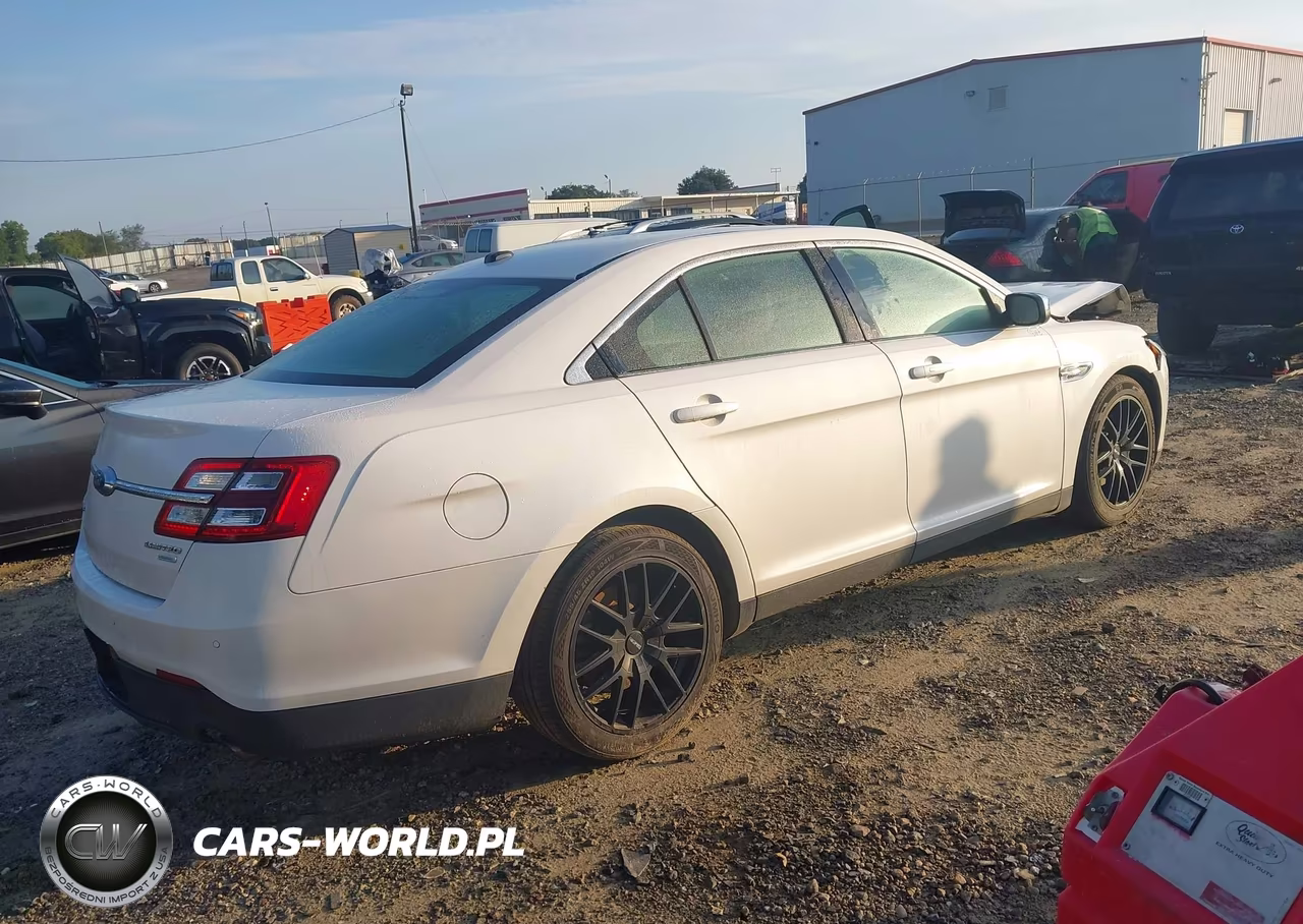 2016 Ford Taurus Limited VIN:1FAHP2F93GG122892 - 4