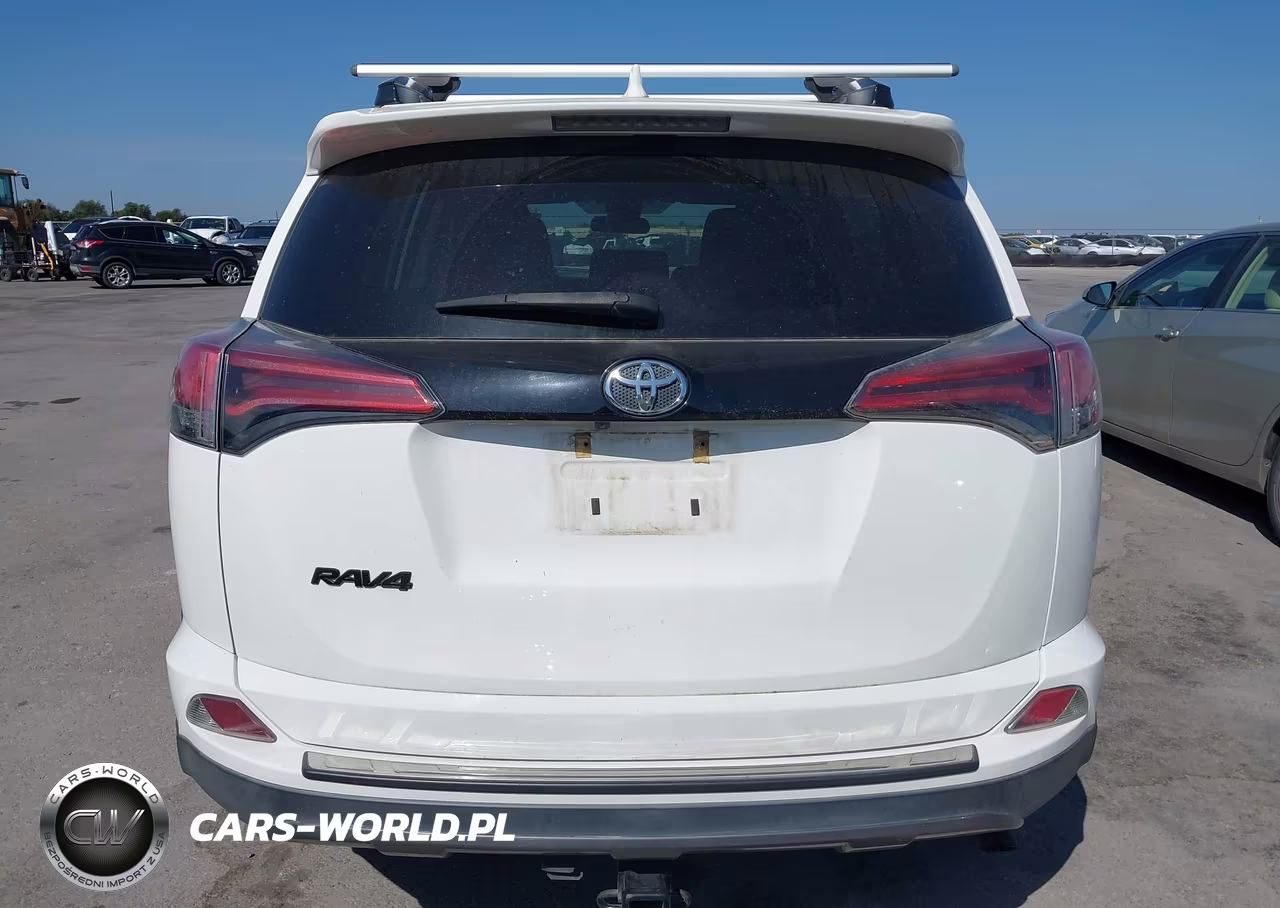 2018 Toyota Rav4 Adventure VIN:2T3RFREV8JW745008 - 17