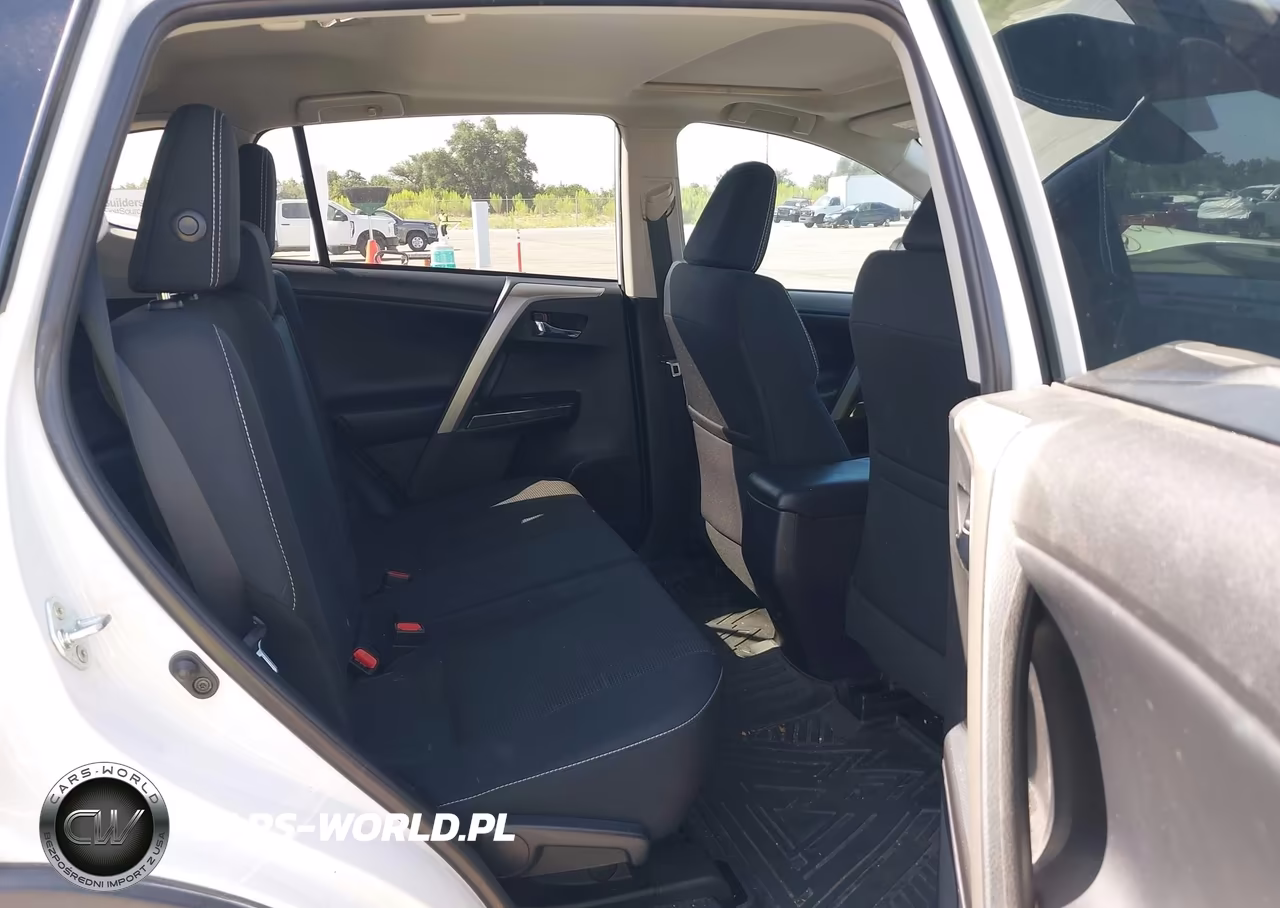 2018 Toyota Rav4 Adventure VIN:2T3RFREV8JW745008 - 8
