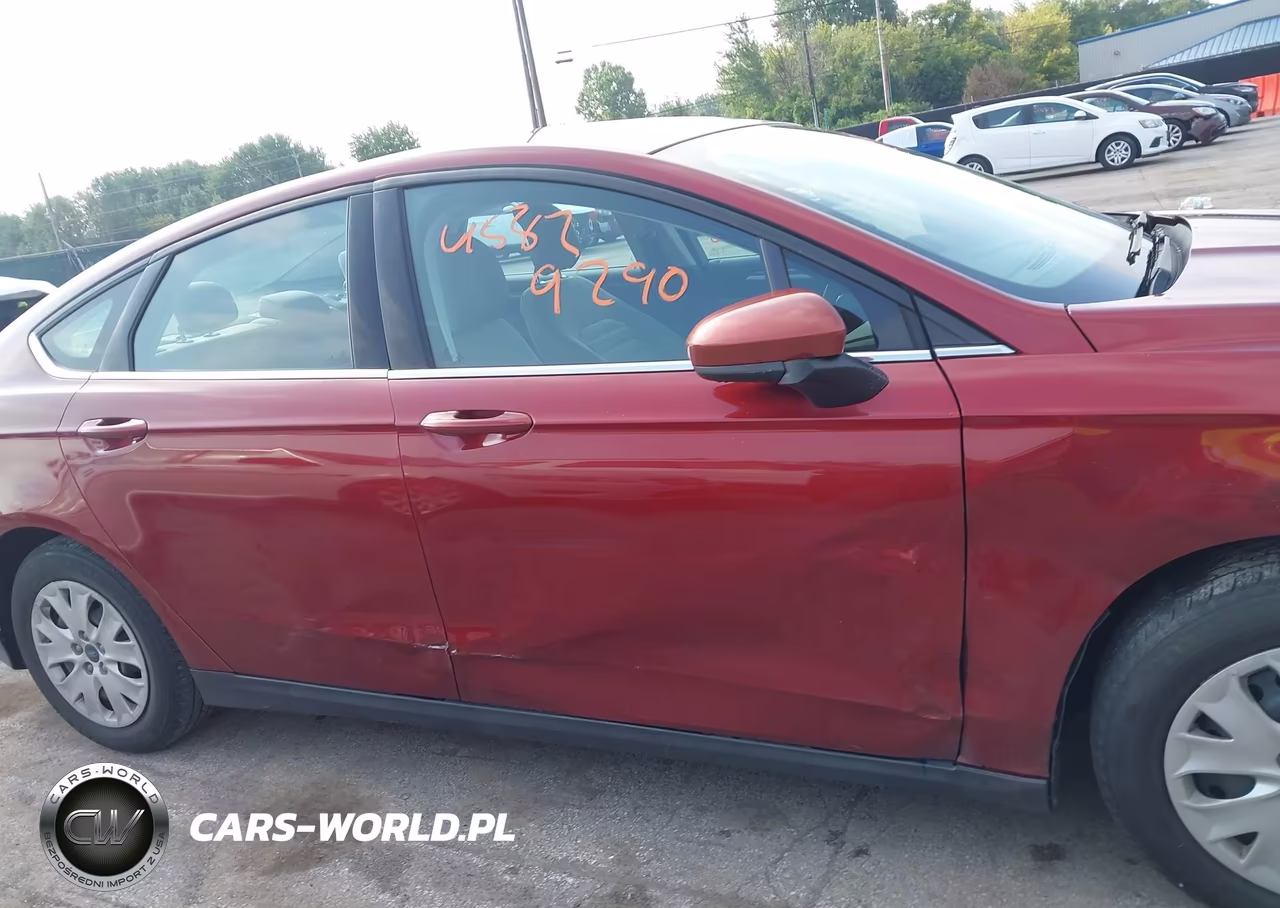 2014 Ford Fusion S VIN:3FA6P0G70ER293727 - 13