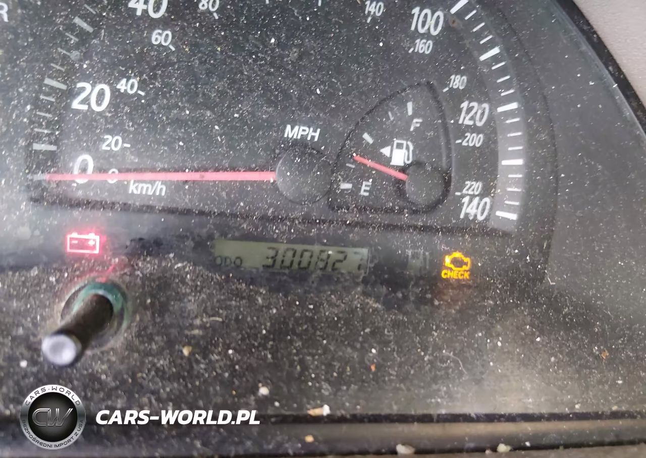 2002 Toyota Camry Le VIN:4T1BE32K82U041218 - 7