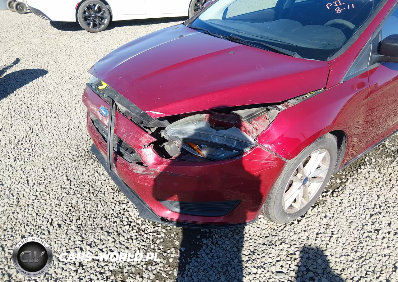 2015 Ford Focus Se VIN:1FADP3K2XFL256673 - 17