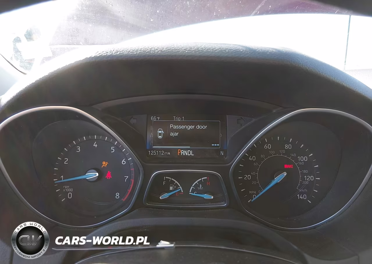 2015 Ford Focus Se VIN:1FADP3K2XFL256673 - 7