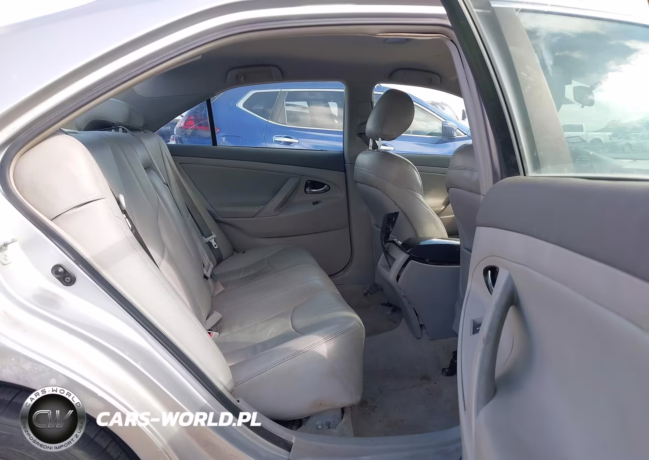 2010 Toyota Camry Le VIN:4T1BF3EKXAU054415 - 8