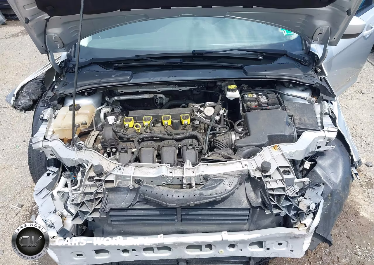 2018 Ford Focus Se VIN:1FADP3K26JL227499 - 10