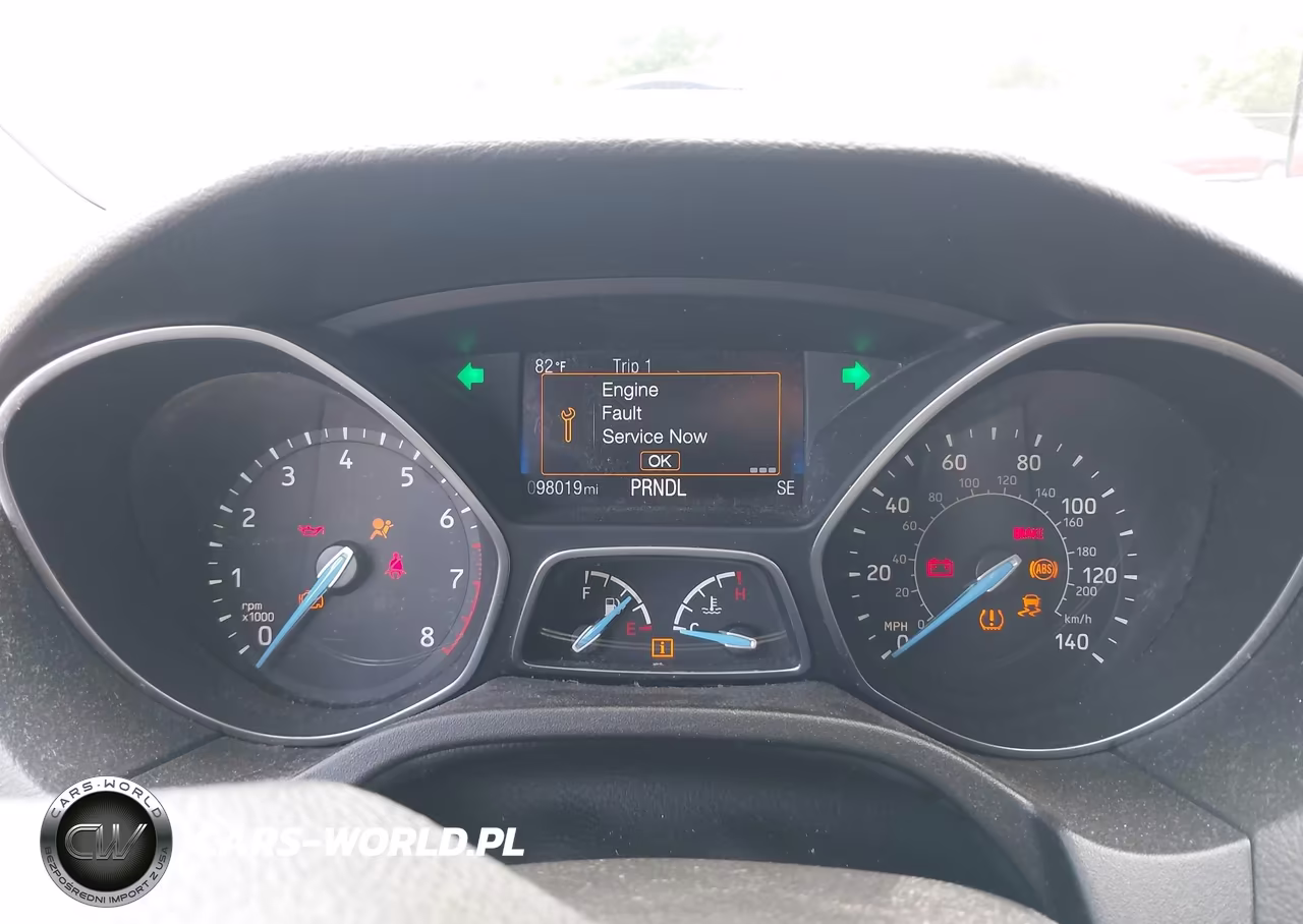 2018 Ford Focus Se VIN:1FADP3K26JL227499 - 7