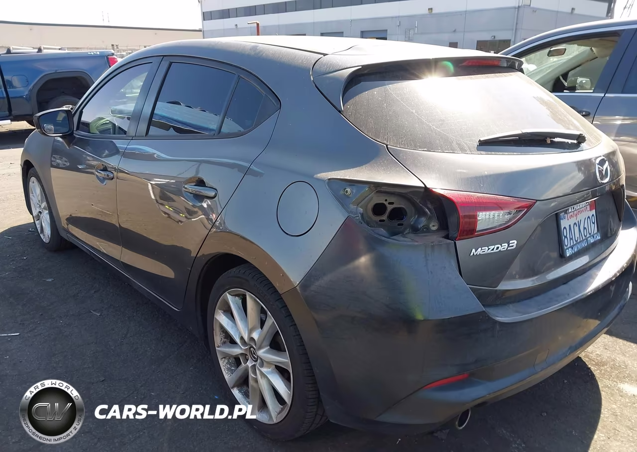 2017 Mazda Mazda3 Grand Touring VIN:JM1BN1M37H1135017 - 3