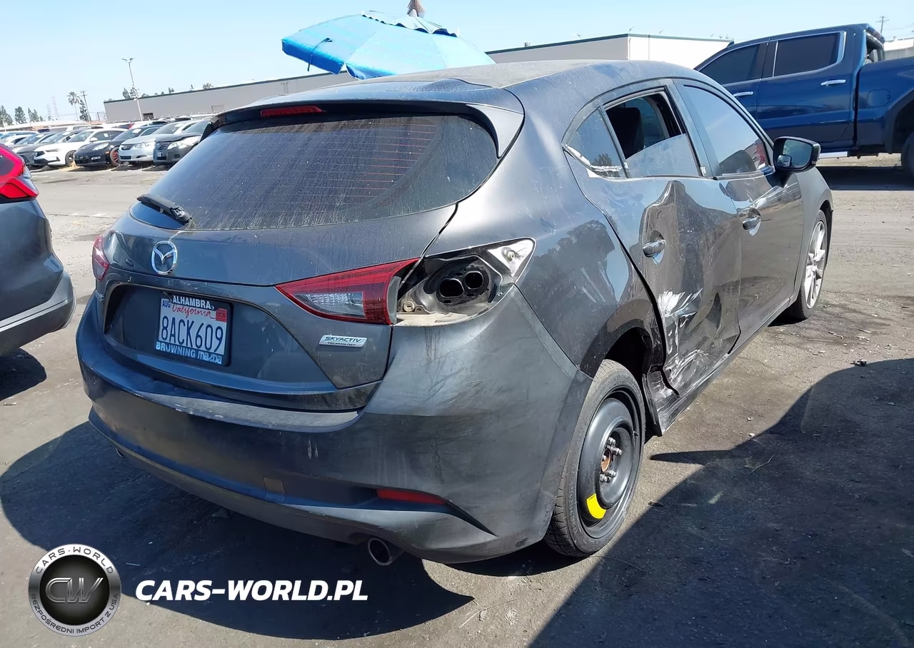 2017 Mazda Mazda3 Grand Touring VIN:JM1BN1M37H1135017 - 4