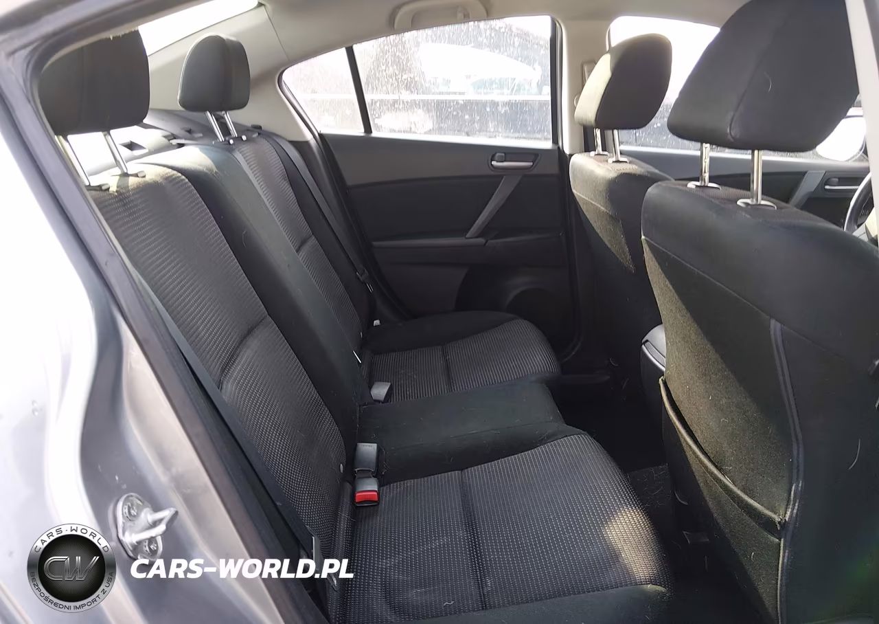 2013 Mazda Mazda3 I Sport VIN:JM1BL1U75D1811287 - 8