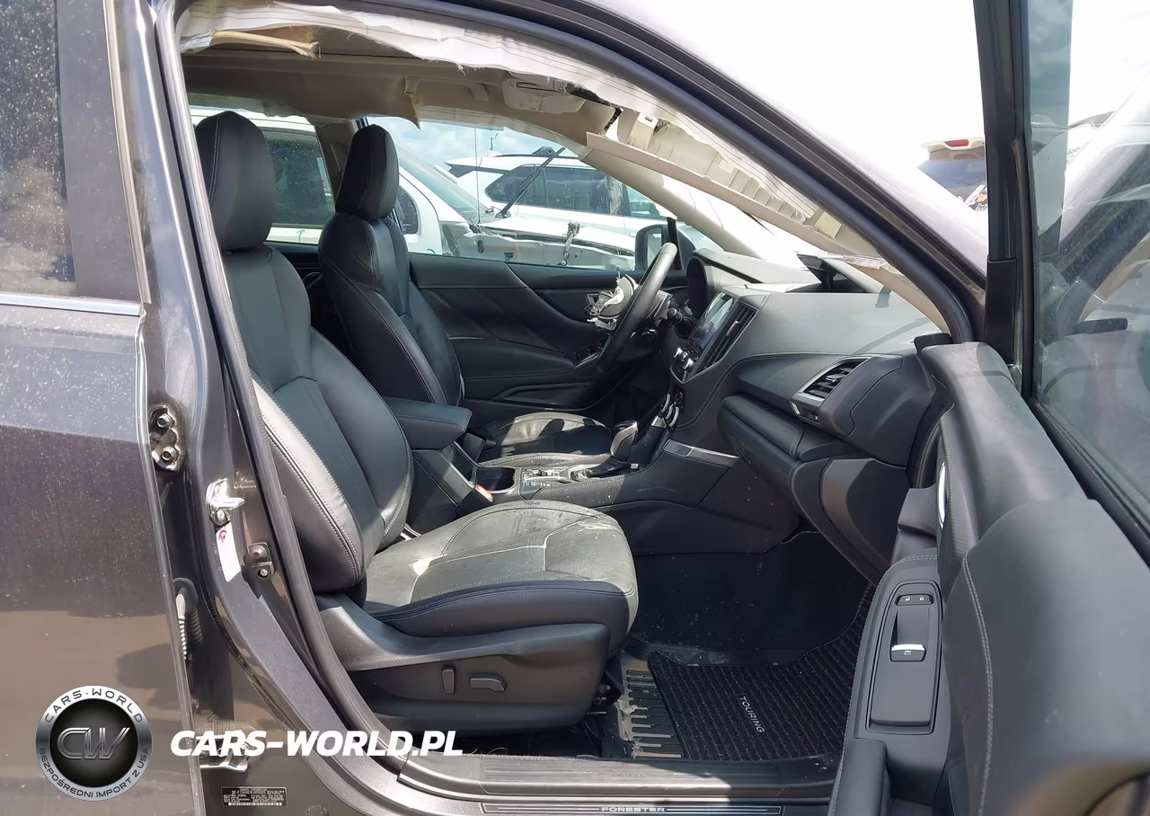 2020 Subaru Forester Touring VIN:JF2SKAXC4LH493603 - 5