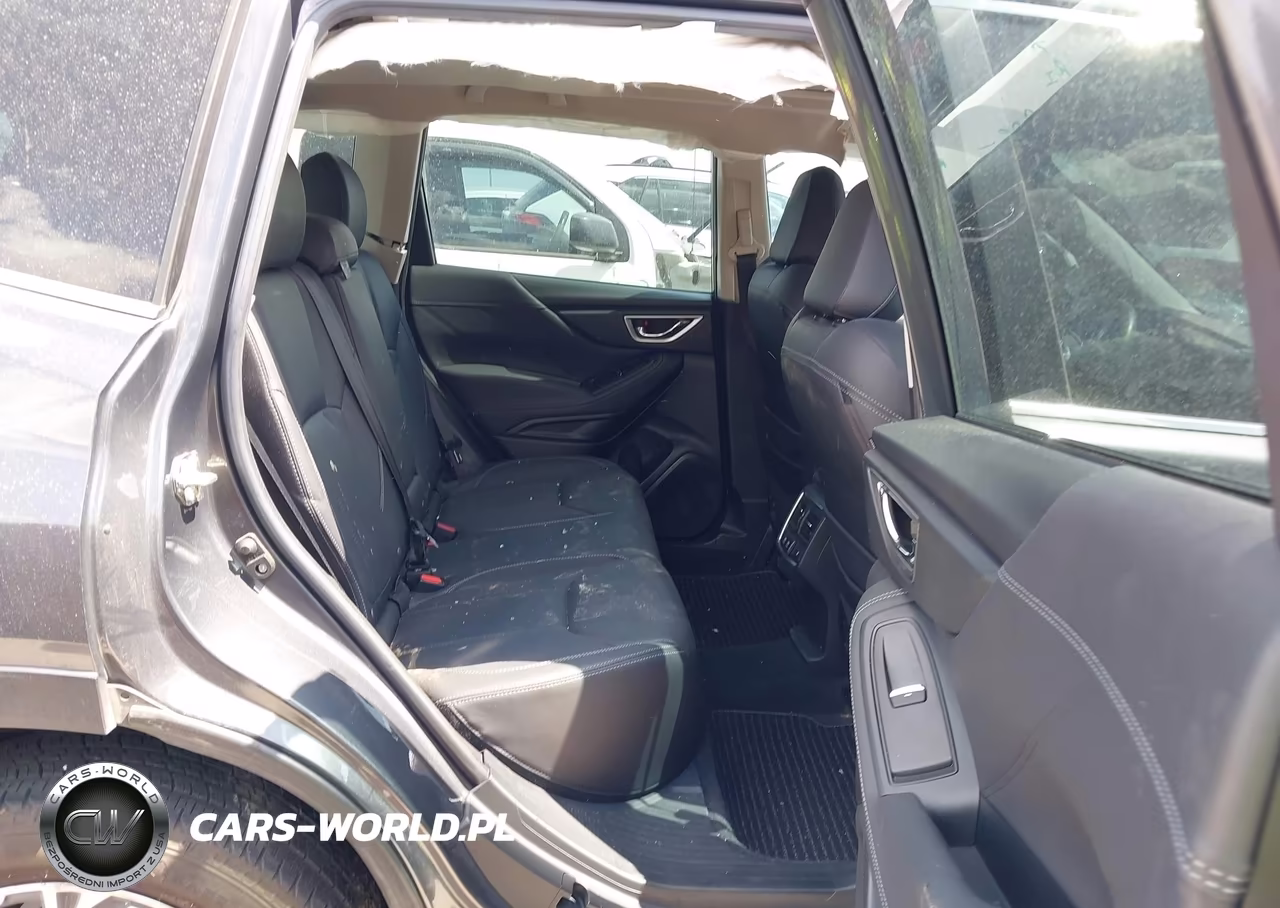 2020 Subaru Forester Touring VIN:JF2SKAXC4LH493603 - 8