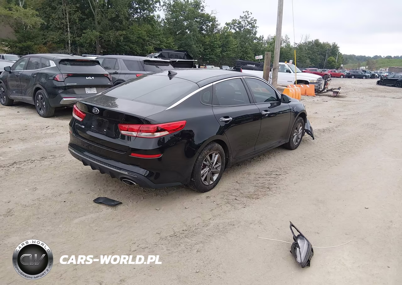2019 Kia Optima Lx VIN:5XXGT4L3XKG282328 - 4