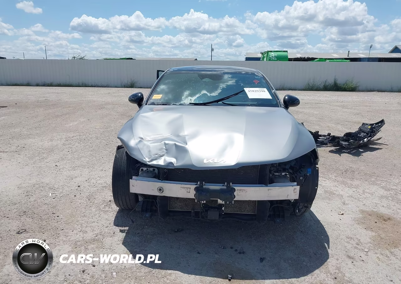 2025 Kia K5 Gt-Line VIN:KNAG64J70S5290615 - 12