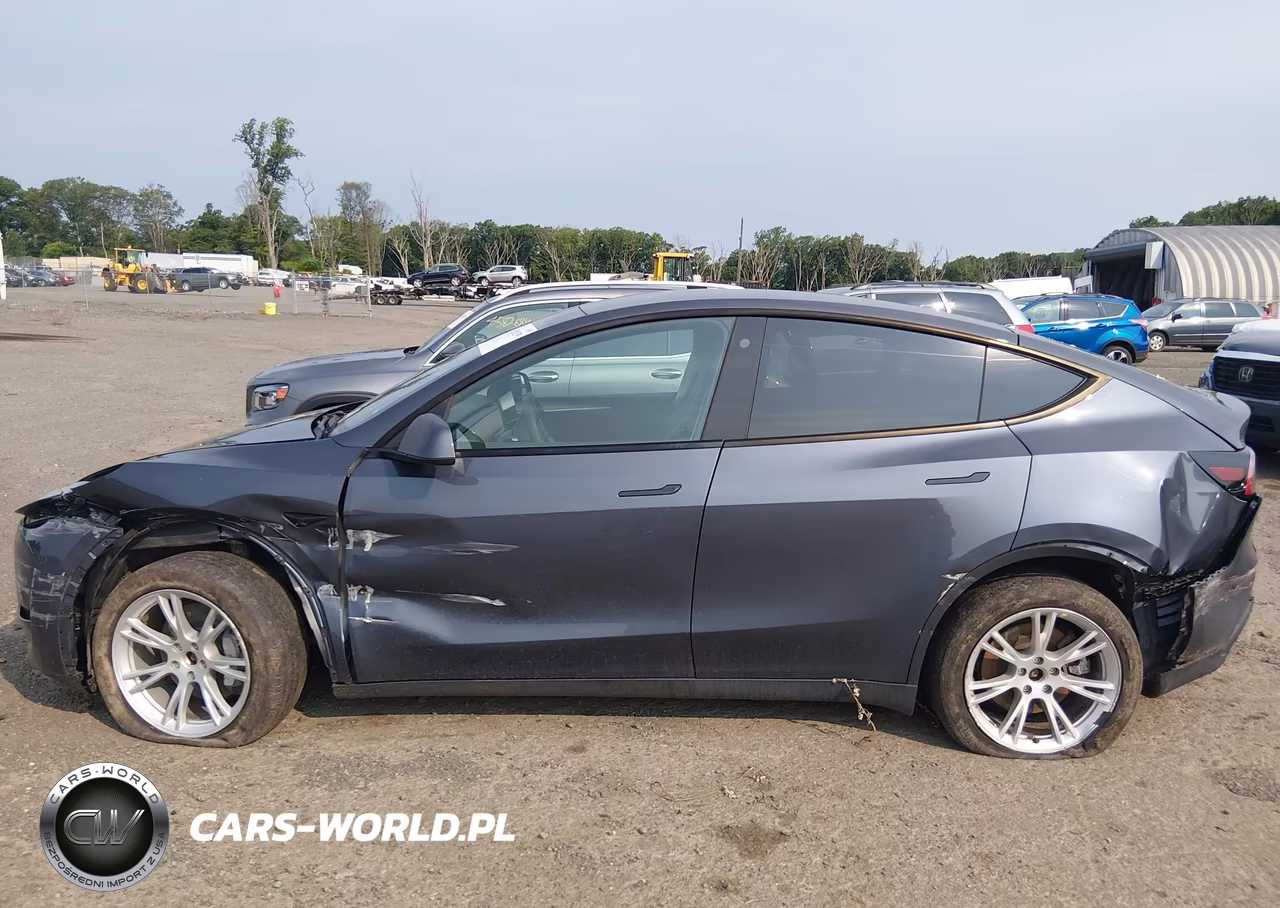2023 Tesla Model Y Awd-Long Range Dual Motor All-Wheel Drive VIN:7SAYGDEE2PA061162 - 14
