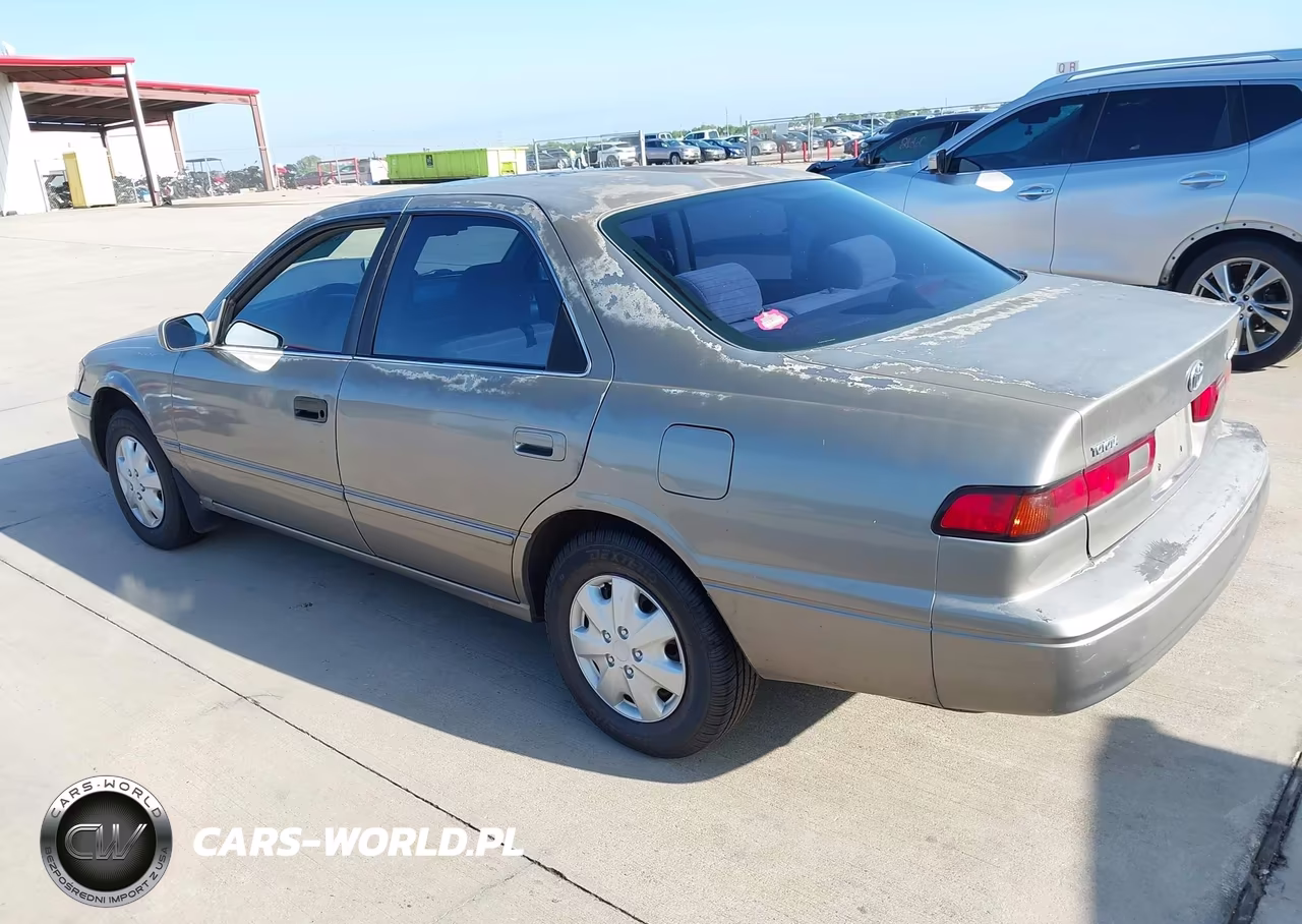 1999 Toyota Camry Ce VIN:4T1BG22KXXU491304 - 3
