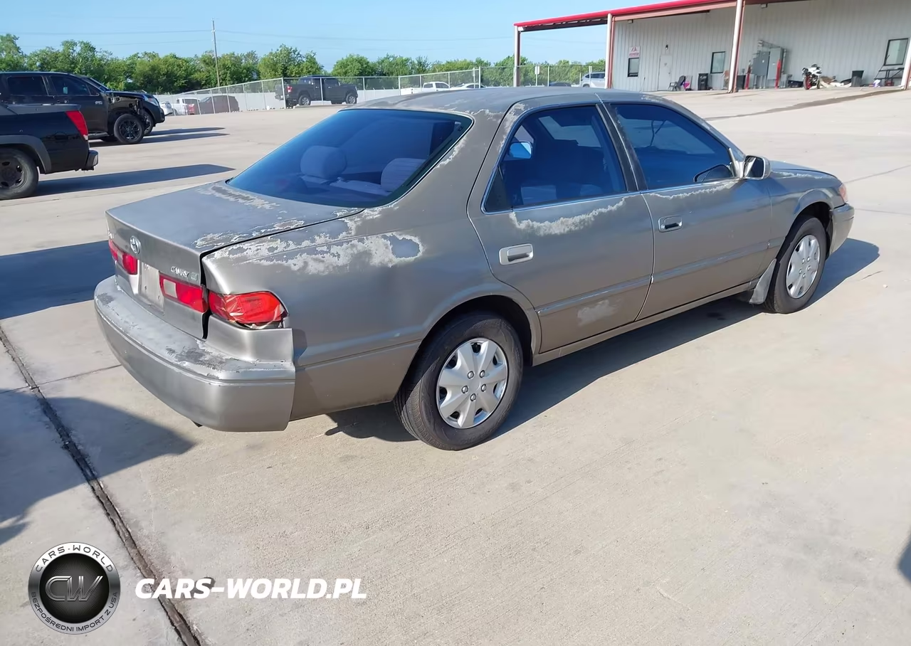 1999 Toyota Camry Ce VIN:4T1BG22KXXU491304 - 4