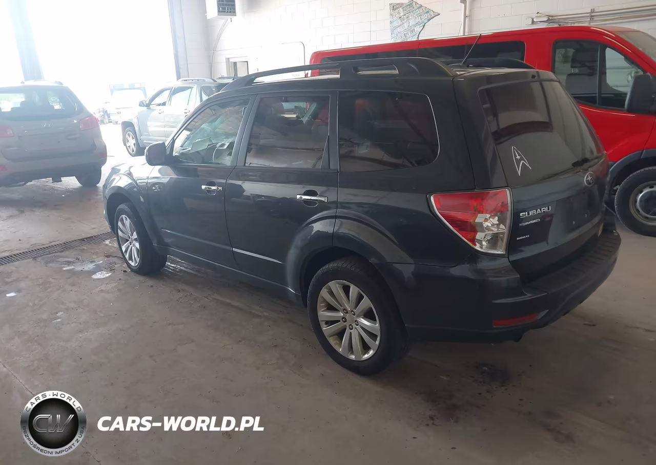 2011 Subaru Forester 2.5X Premium VIN:JF2SHBDC7BH707572 - 3
