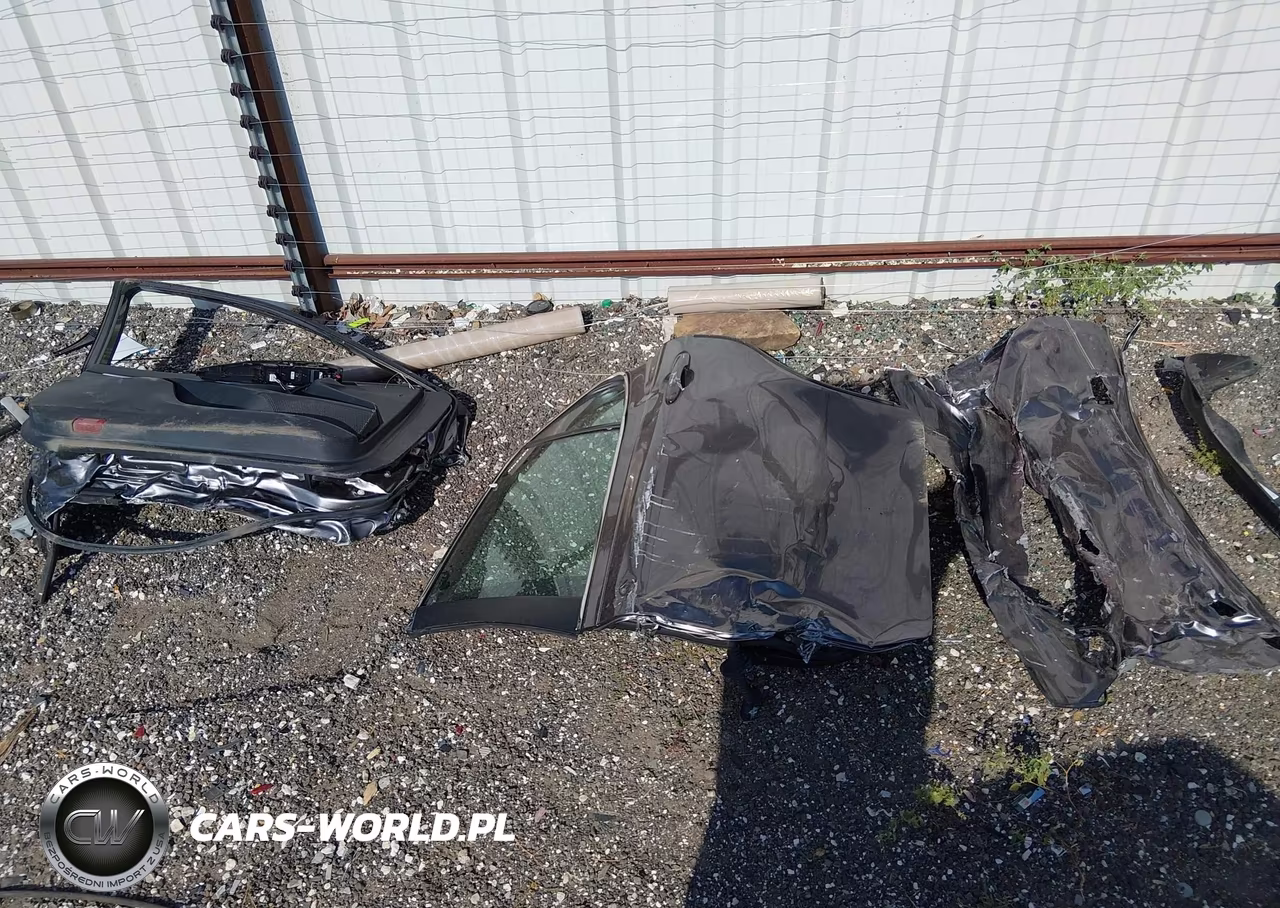 2021 Toyota Camry Le VIN:4T1C11AK8MU484283 - 11