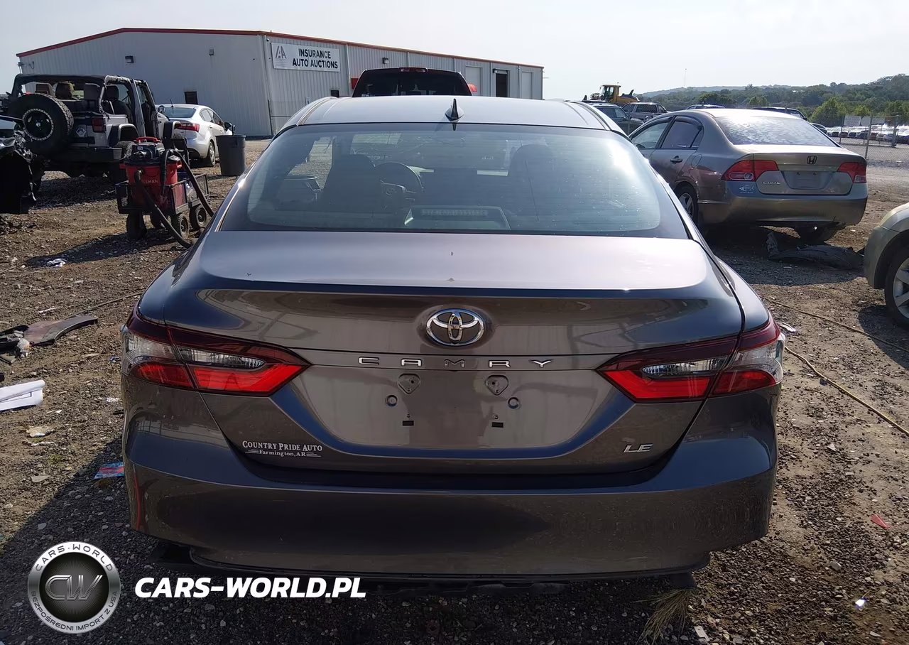 2021 Toyota Camry Le VIN:4T1C11AK8MU484283 - 16