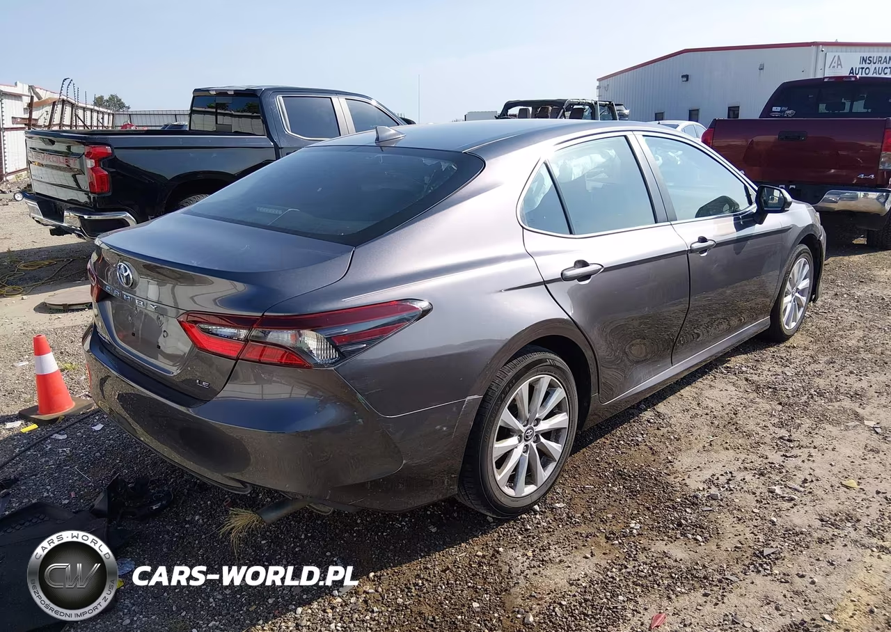 2021 Toyota Camry Le VIN:4T1C11AK8MU484283 - 4