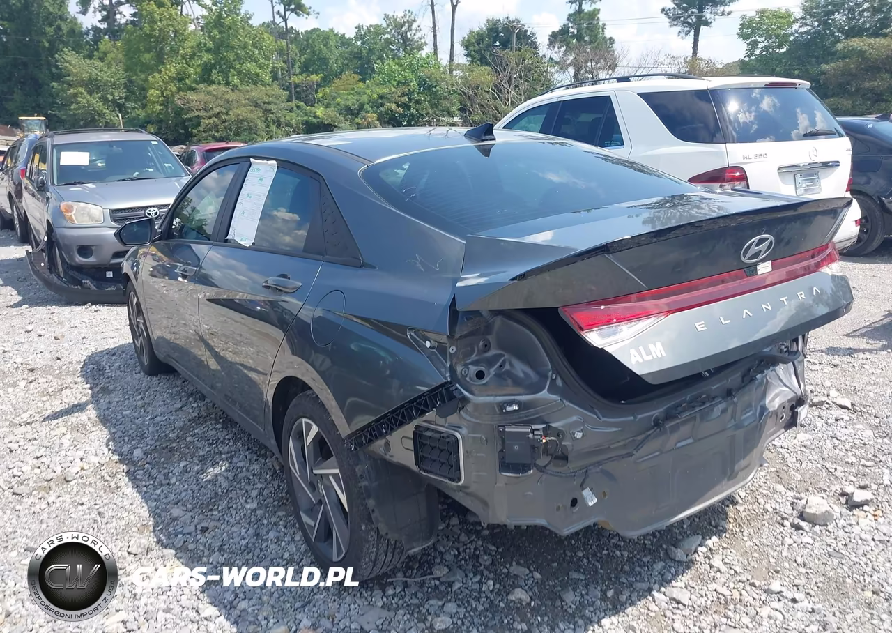 2025 Hyundai Elantra Sel Sport VIN:KMHLM4DG9SU870093 - 3