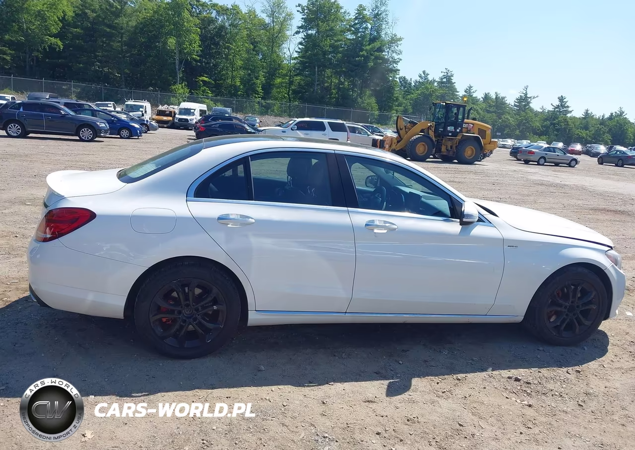 2017 Mercedes-Benz C 300 4Matic VIN:55SWF4KB2HU224039 - 13