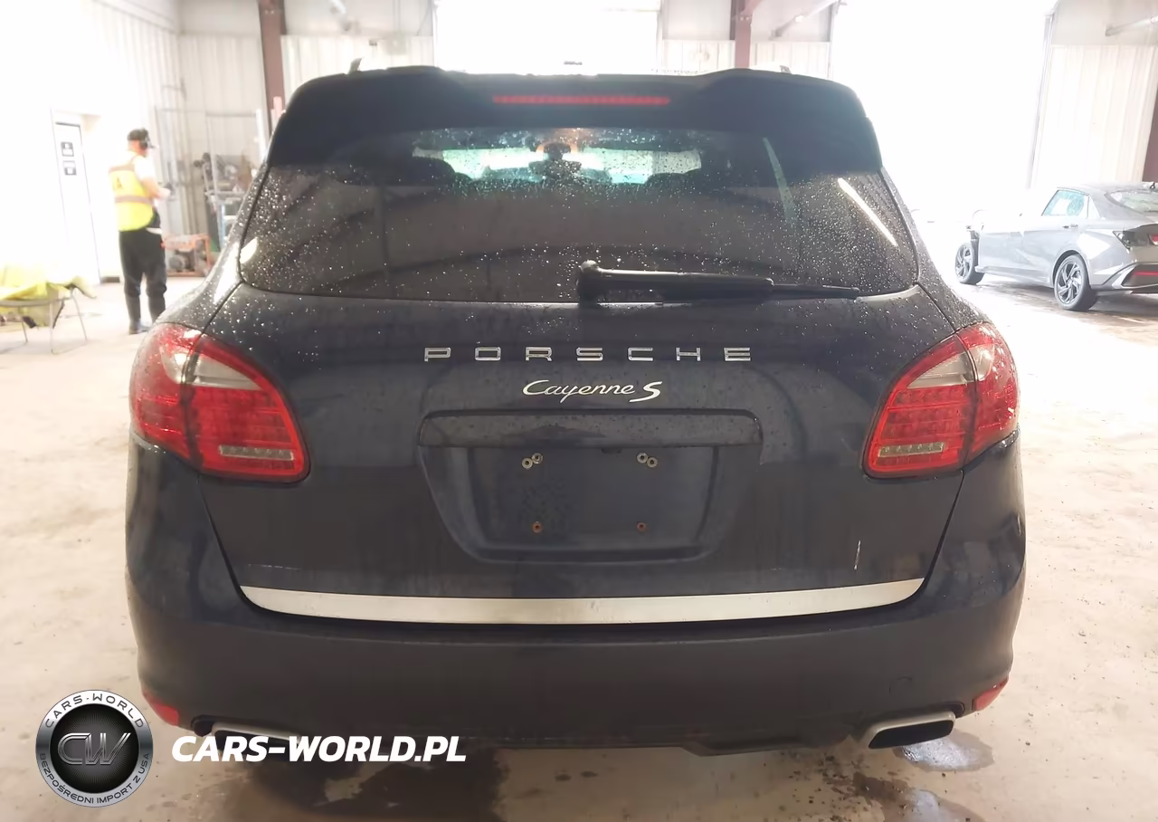 2012 Porsche Cayenne S VIN:WP1AB2A24CLA45311 - 16