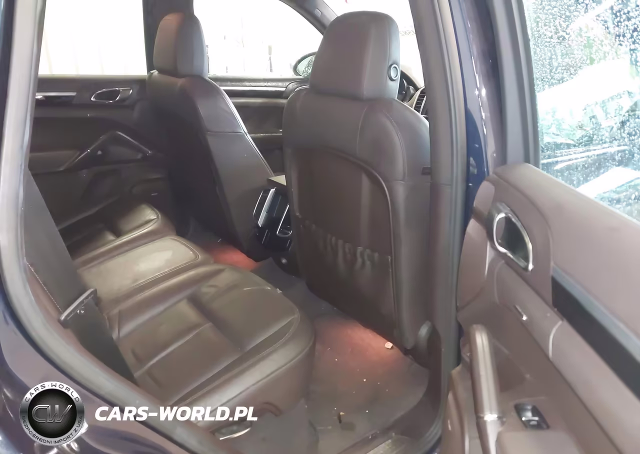2012 Porsche Cayenne S VIN:WP1AB2A24CLA45311 - 8