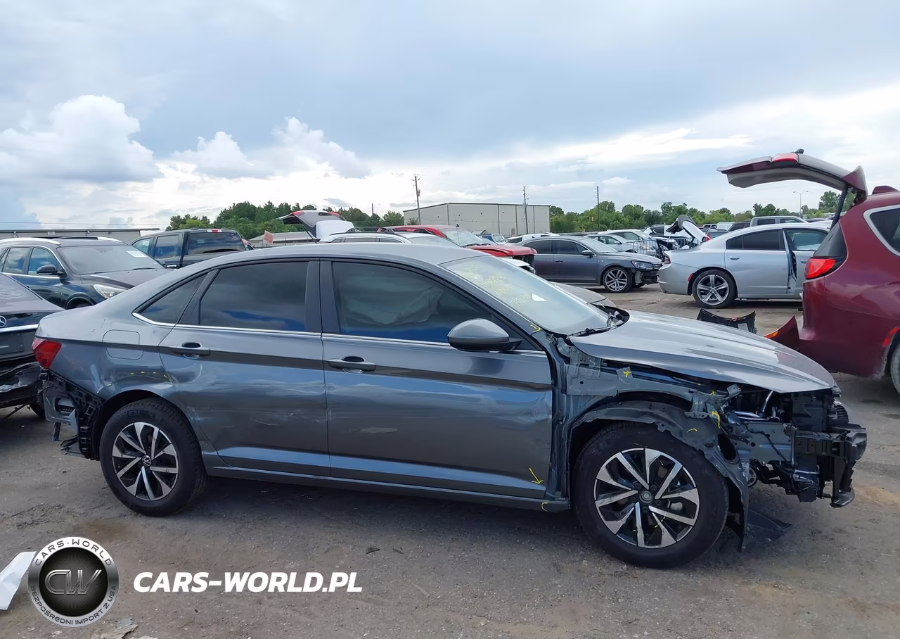 2026 Volkswagen Jetta S VIN:3VW5W7BU7TM008866 - 13