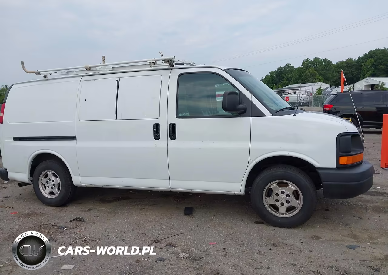 2005 Chevrolet Express VIN:1GCFG15XX51190943 - 13