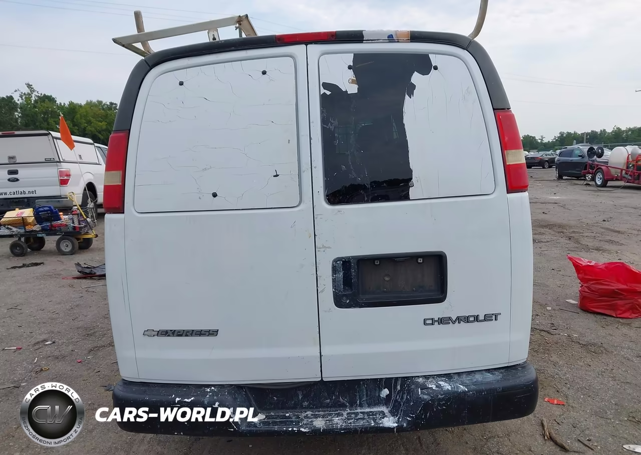 2005 Chevrolet Express VIN:1GCFG15XX51190943 - 16