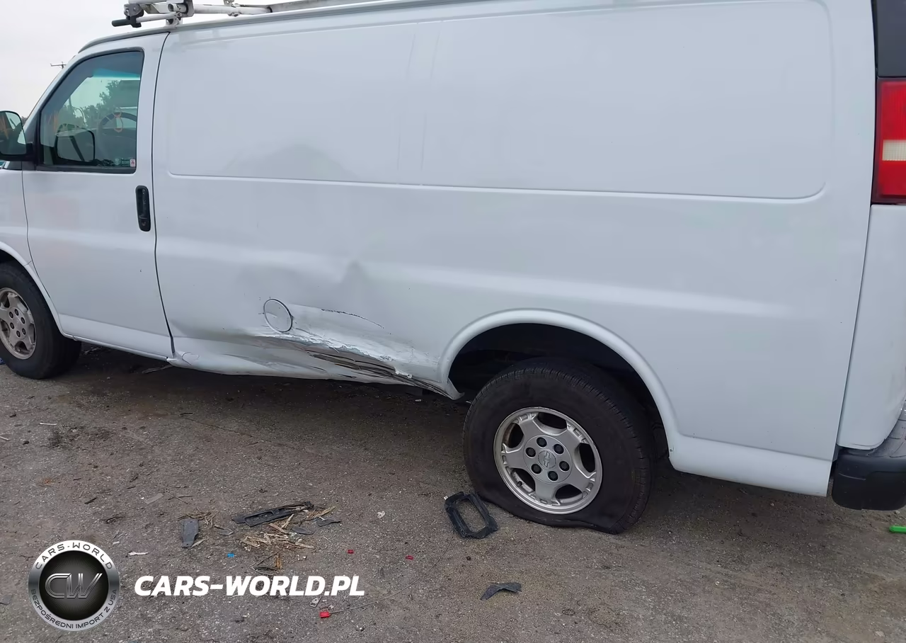 2005 Chevrolet Express VIN:1GCFG15XX51190943 - 6