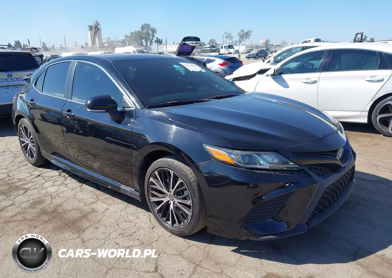 2020 Toyota Camry Se Hybrid