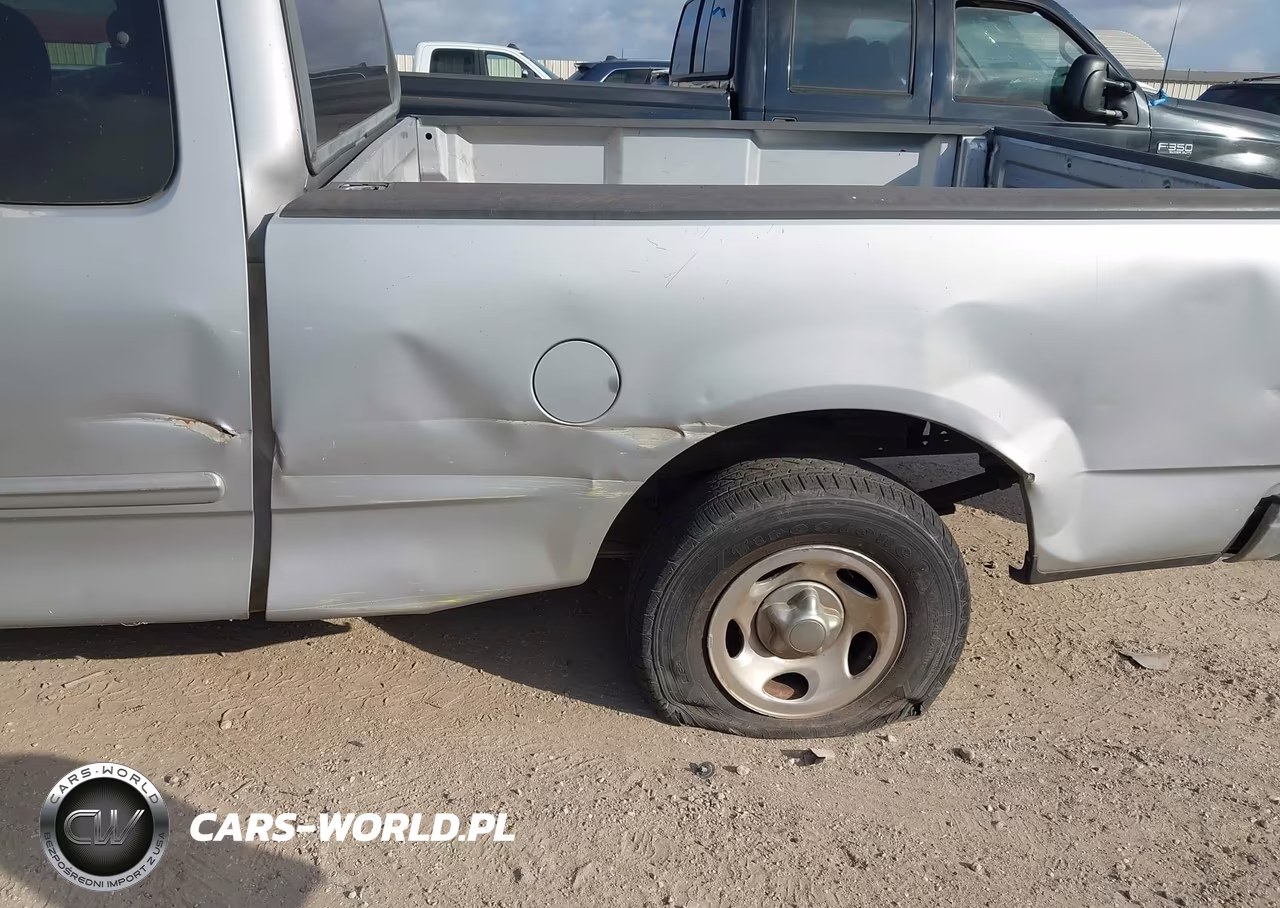 2003 Ford F-150 Lariat-Xl-Xlt VIN:1FTRX17W83NA84417 - 6