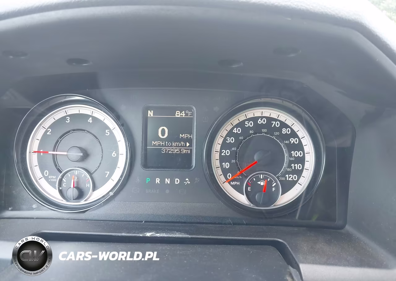 2016 Ram 3500 Tradesman VIN:3C63RRGJ0GG320860 - 7