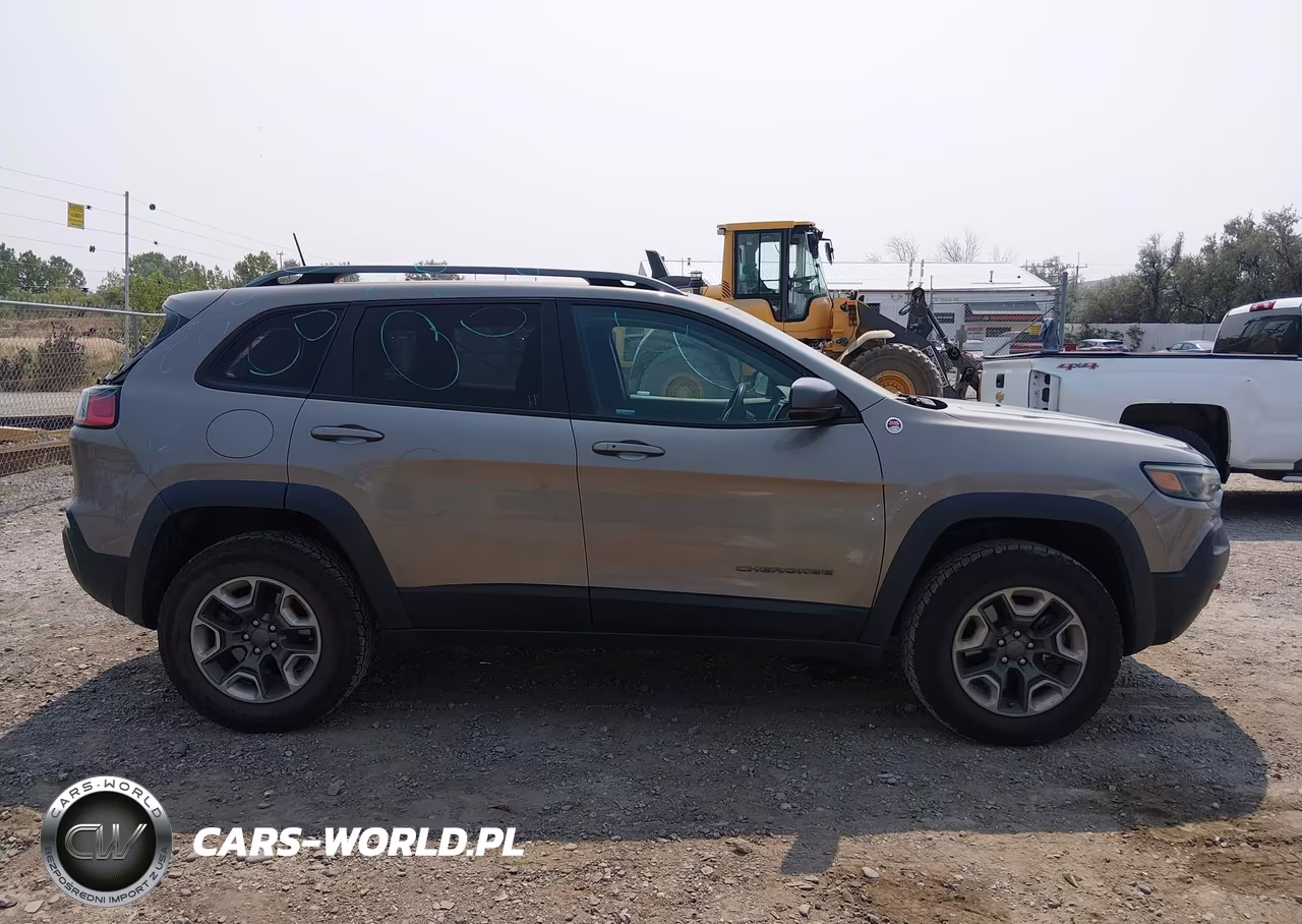 2019 Jeep Cherokee Trailhawk 4X4 VIN:1C4PJMBXXKD438100 - 13