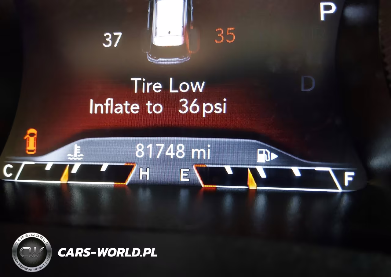 2019 Jeep Cherokee Trailhawk 4X4 VIN:1C4PJMBXXKD438100 - 15