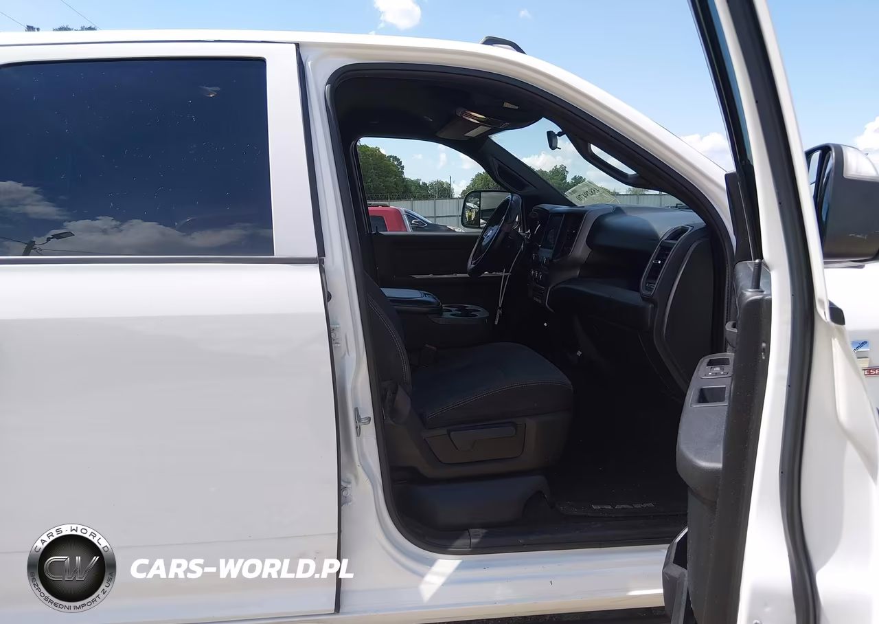 2021 Ram 2500 Tradesman 4X4 6'4 Box VIN:3C6UR5CLXMG583079 - 5