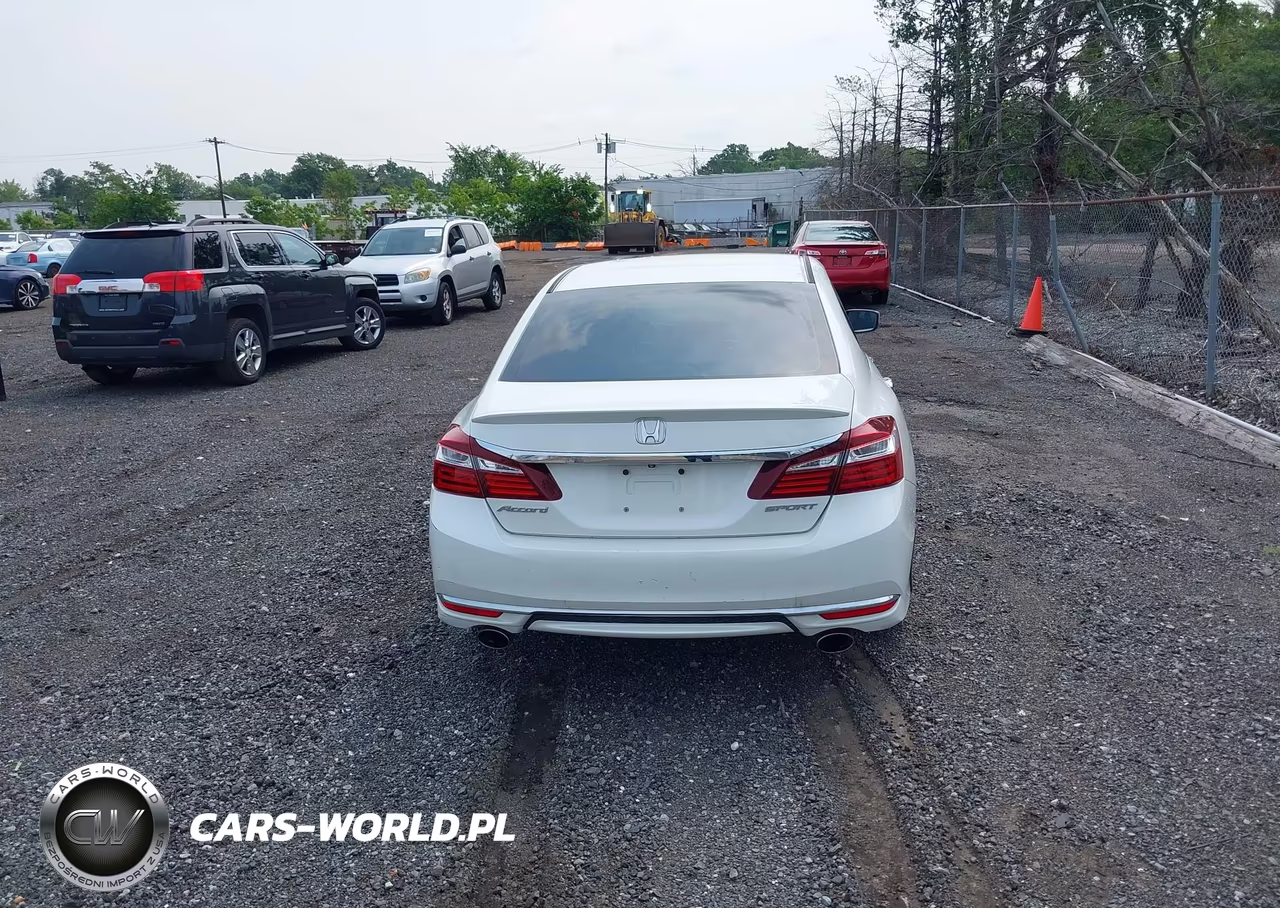 2017 Honda Accord Sport VIN:1HGCR2F54HA130730 - 16