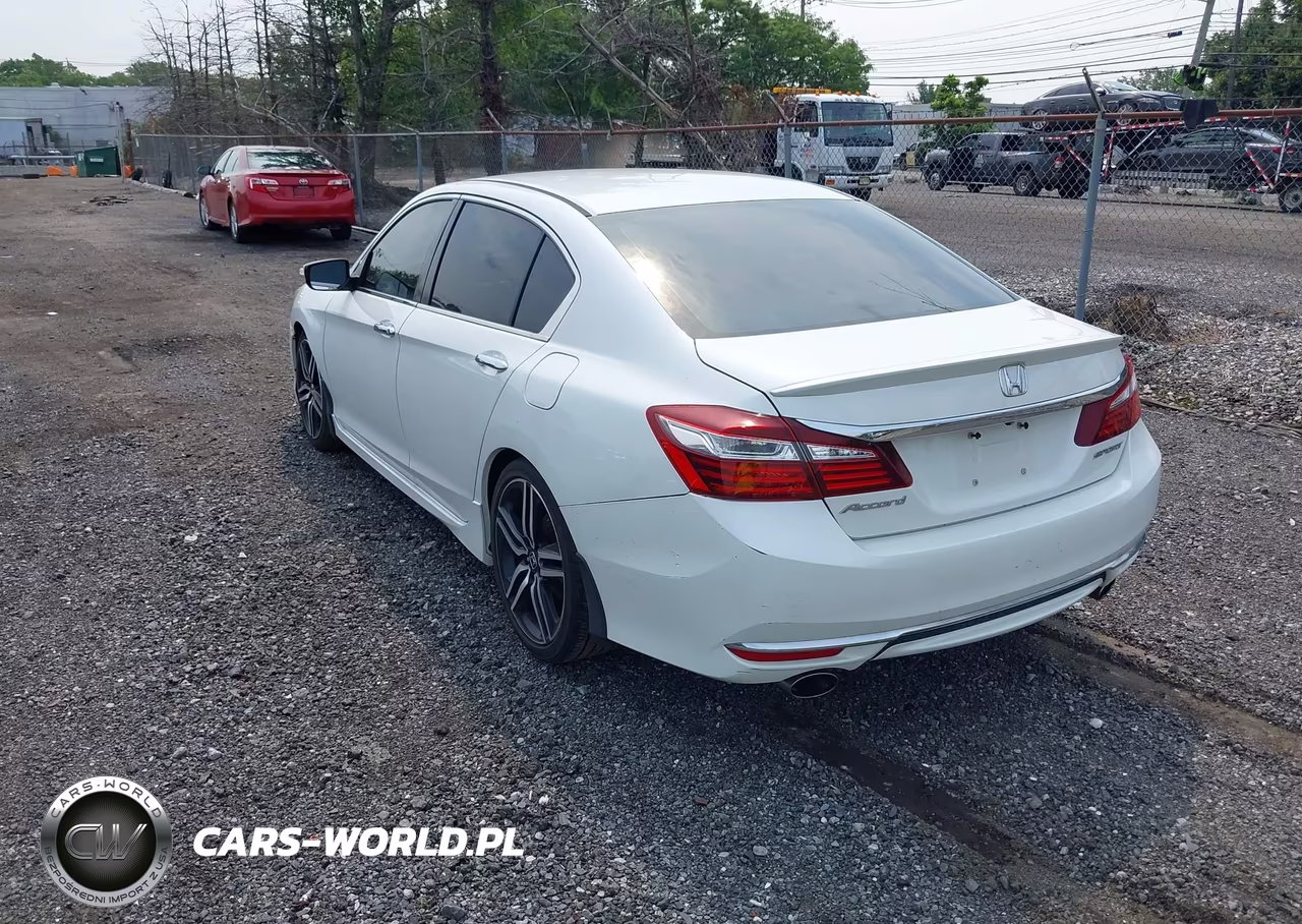 2017 Honda Accord Sport VIN:1HGCR2F54HA130730 - 3