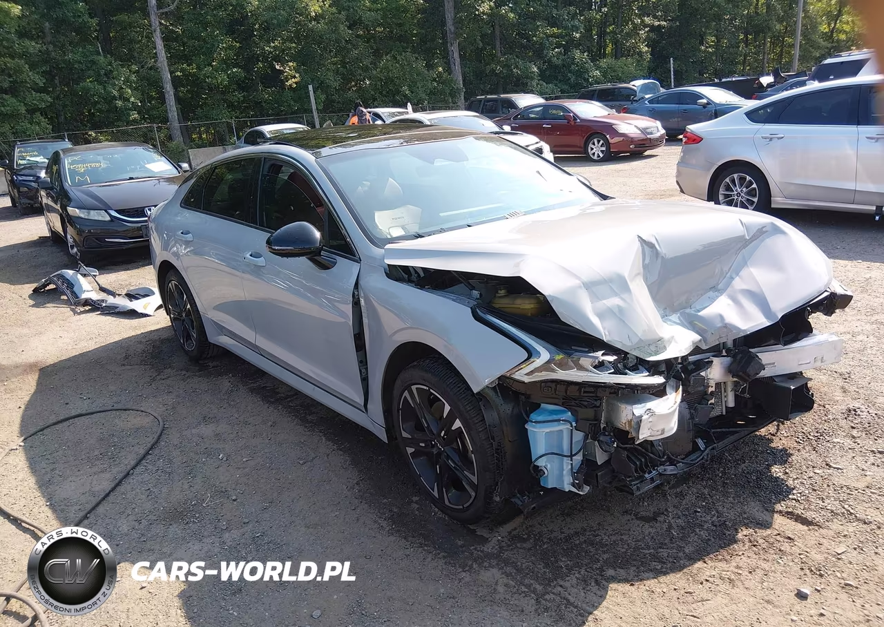 2022 Kia K5 Gt-Line – zdjęcie 1 z 16