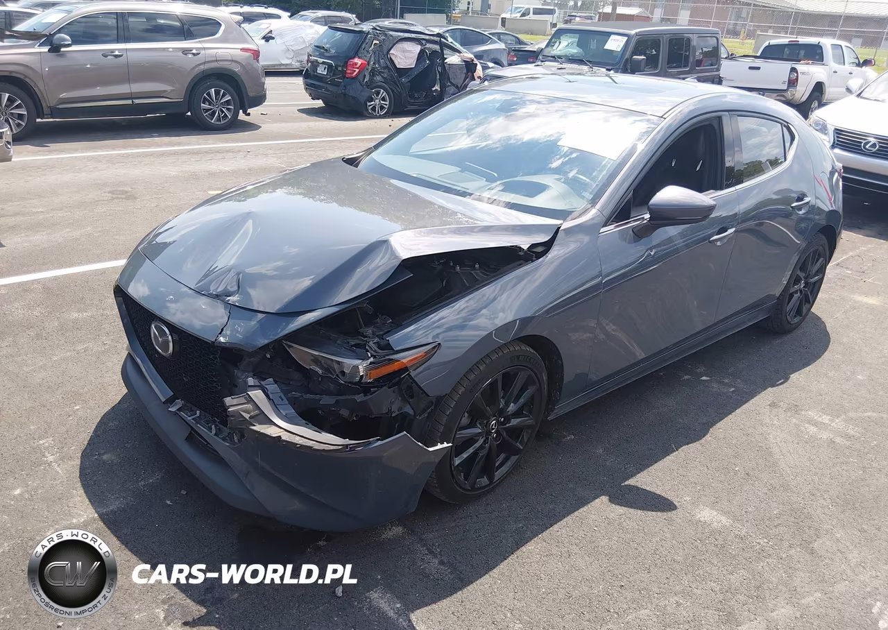 2020 Mazda Mazda3 Premium Package VIN:JM1BPANM1L1164538 - 2