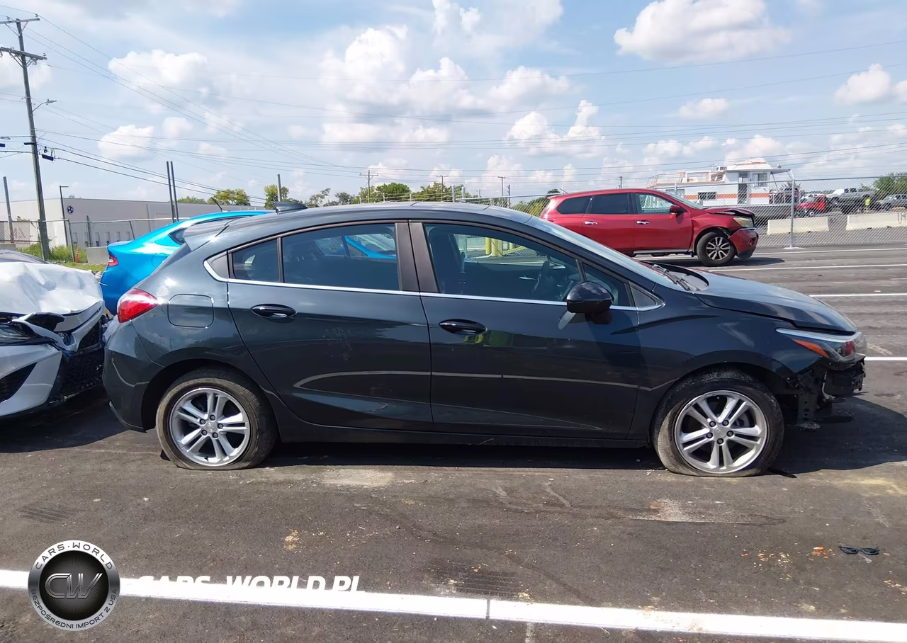 2018 Chevrolet Cruze Lt Auto VIN:3G1BE6SM1JS590662 - 14