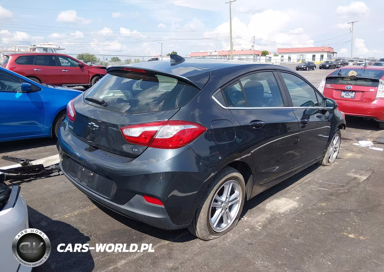 2018 Chevrolet Cruze Lt Auto VIN:3G1BE6SM1JS590662 - 4