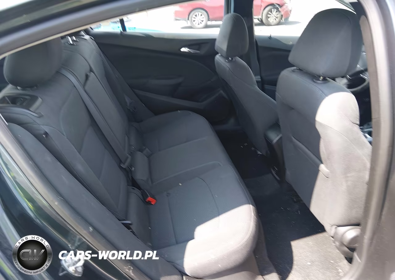 2018 Chevrolet Cruze Lt Auto VIN:3G1BE6SM1JS590662 - 8