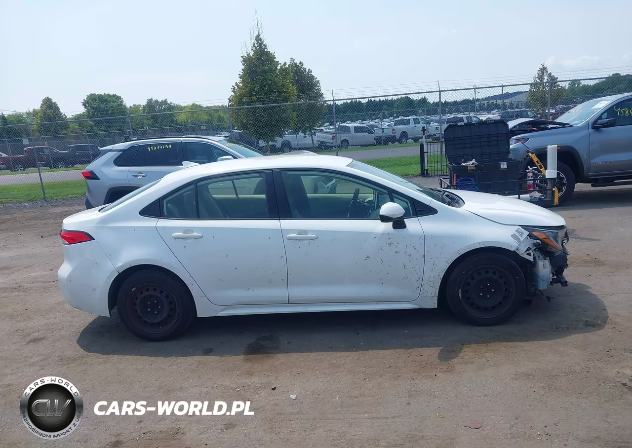 2021 Toyota Corolla Le VIN:JTDEPMAE1MJ160830 - 13